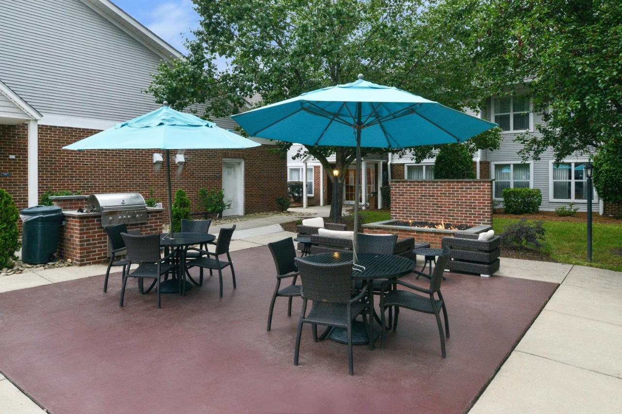 Residence Inn Pinehurst Southern Pines Bagian luar foto